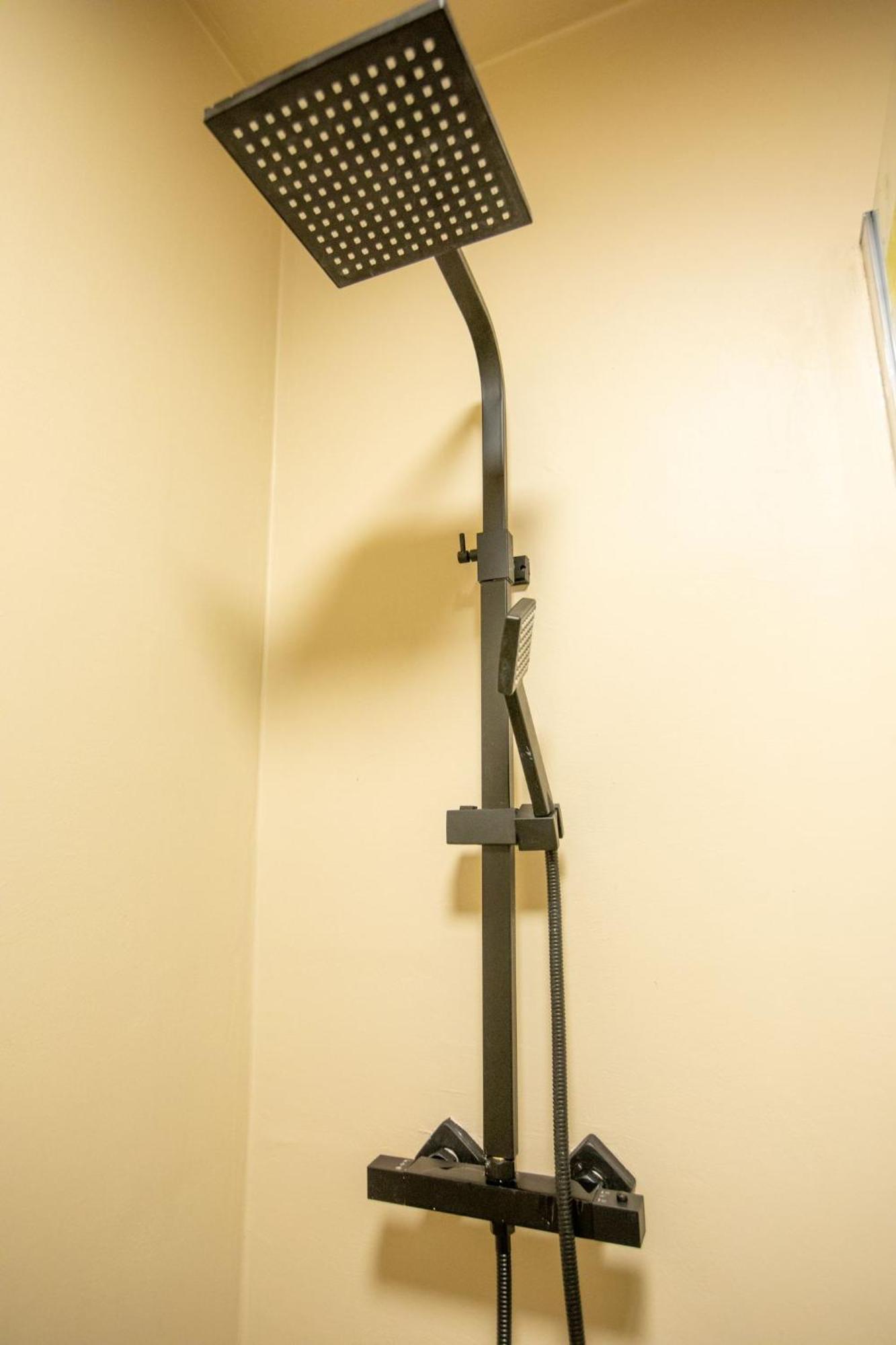 Loft - Centre Historique Apartment วีลล์ฟรองซ์-ซูร์-แมร์ ภายนอก รูปภาพ