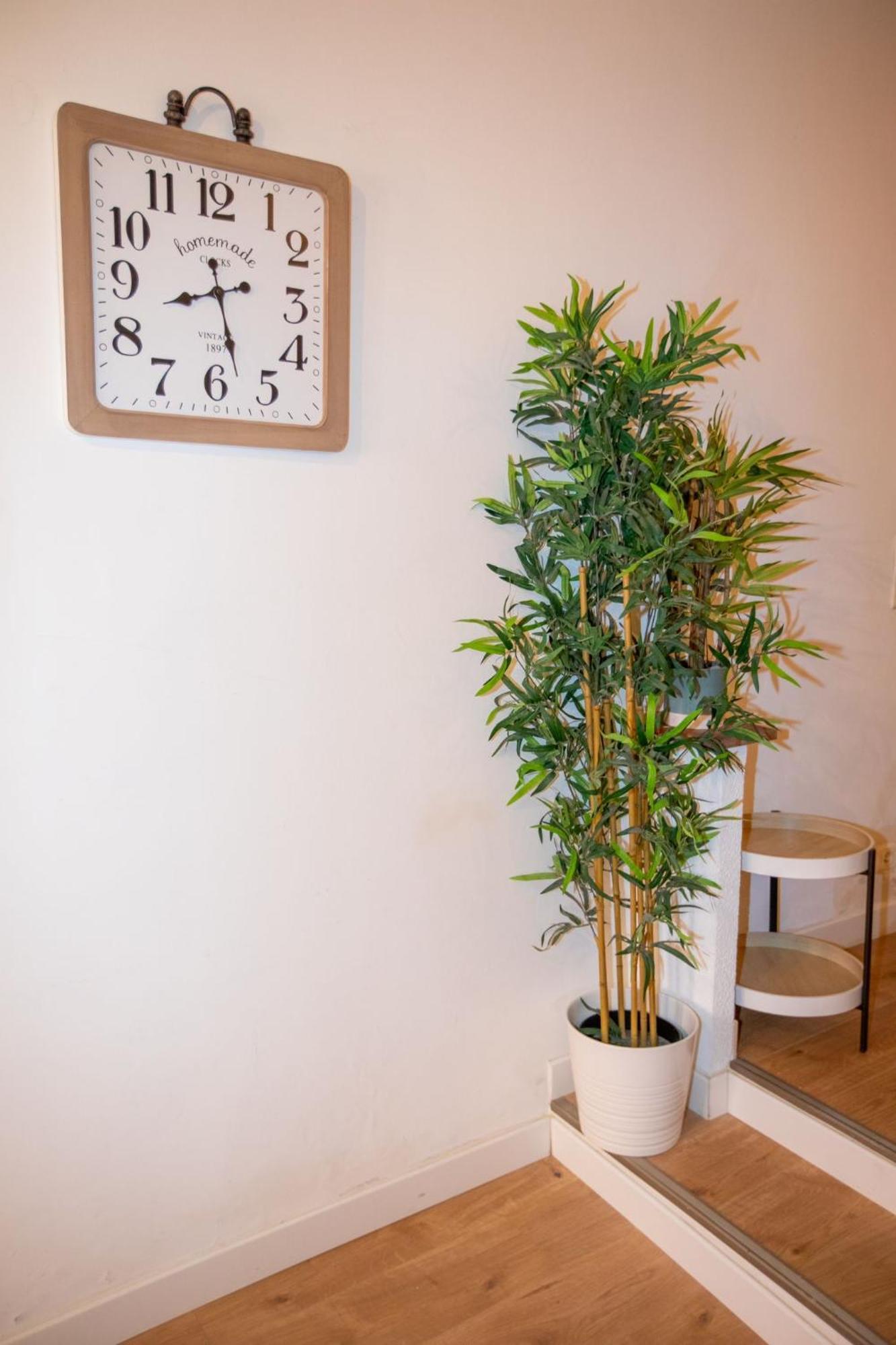 Loft - Centre Historique Apartment วีลล์ฟรองซ์-ซูร์-แมร์ ภายนอก รูปภาพ